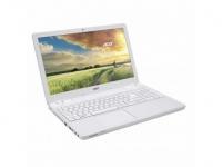 Acer Ноутбук Aspire V3-572G-50SQ 15.6&quot; 1366x768 i5-5200U 4Gb 500Gb GF820-2Gb DVD-RW Bluetooth Wi-Fi Win8.1 белый NX.MSQER.006